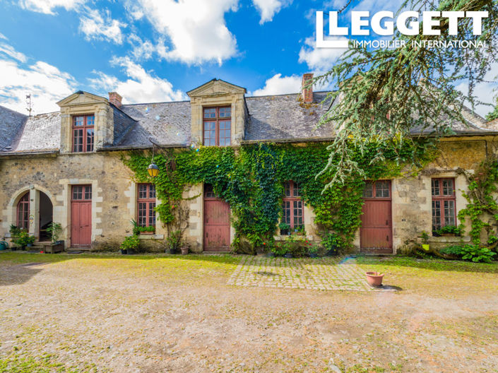 Image No.9-Châteaux de 13 chambres à vendre à Chazé-sur-Argos