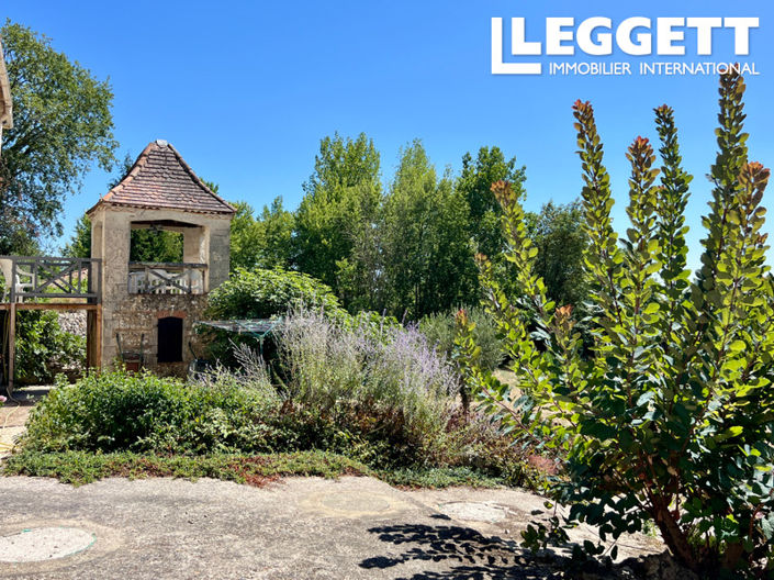 Image No.3-5 Bed House for sale