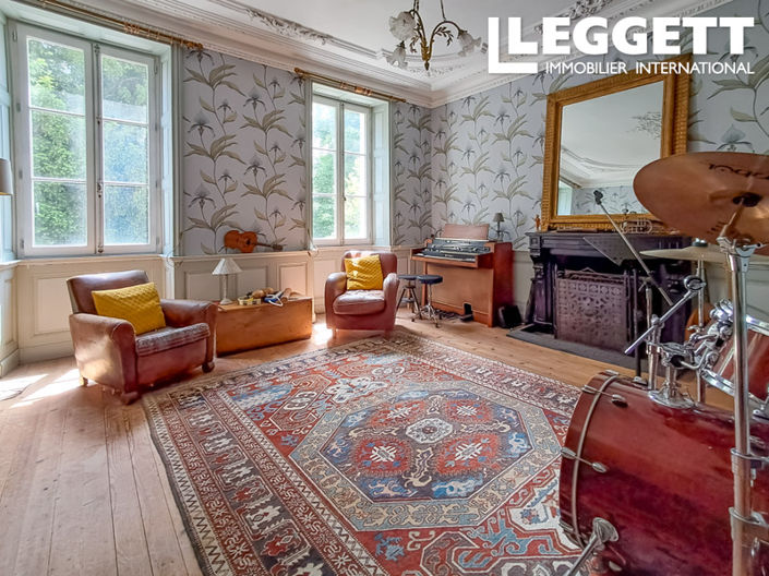 Image No.4-5 Bed House for sale