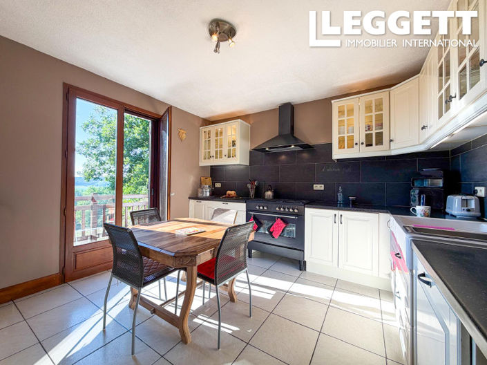 Image No.4-5 Bed House for sale