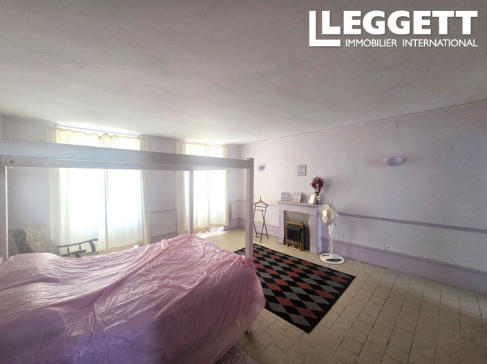 Image No.5-3 Bed House for sale