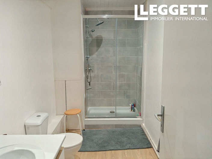 Image No.5-3 Bed House for sale