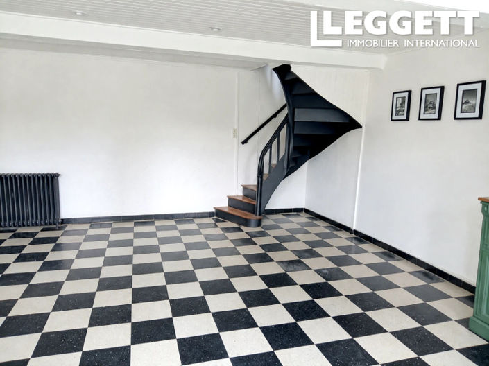 Image No.6-3 Bed House for sale