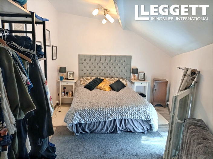 Image No.9-3 Bed House for sale
