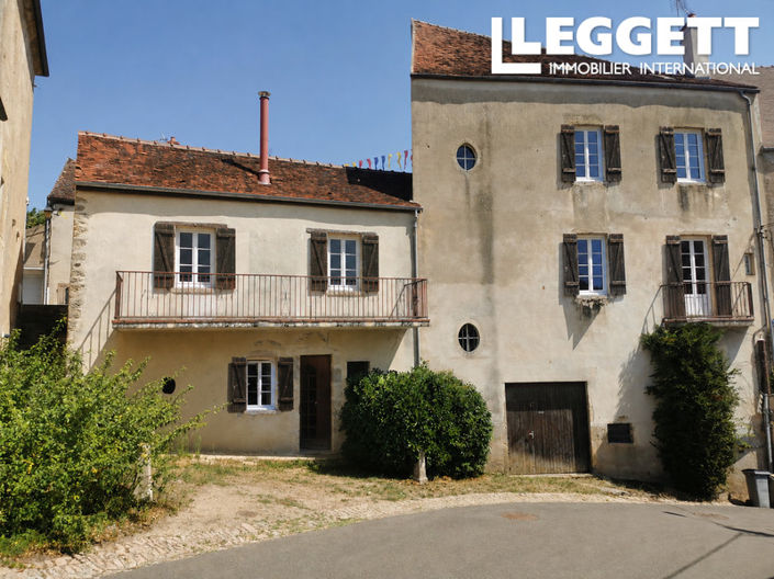 Image No.2-4 Bed House for sale