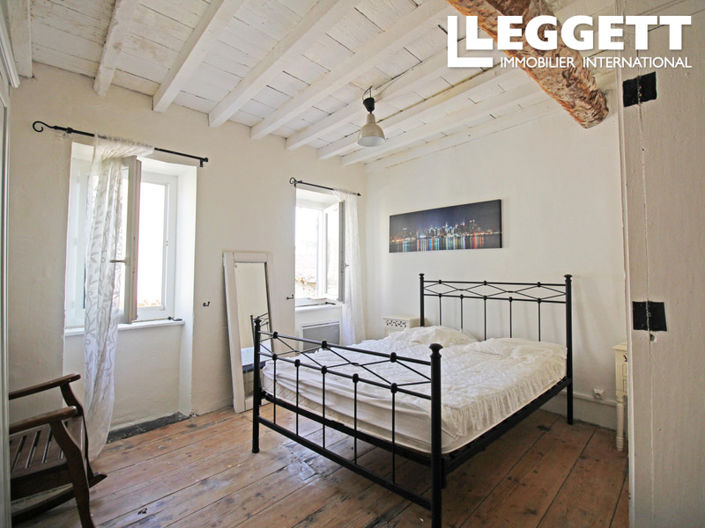 Image No.4-1 Bed House for sale