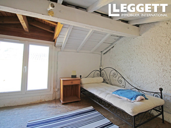 Image No.5-1 Bed House for sale