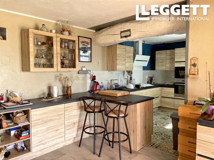 Image No.3-4 Bed House for sale
