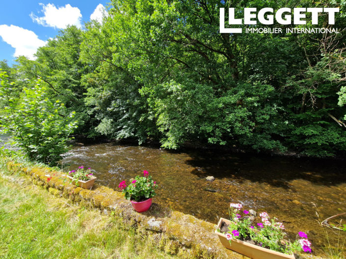 Image No.5-7 Bed House for sale