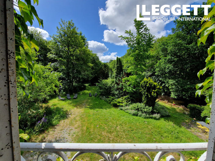 Image No.6-7 Bed House for sale