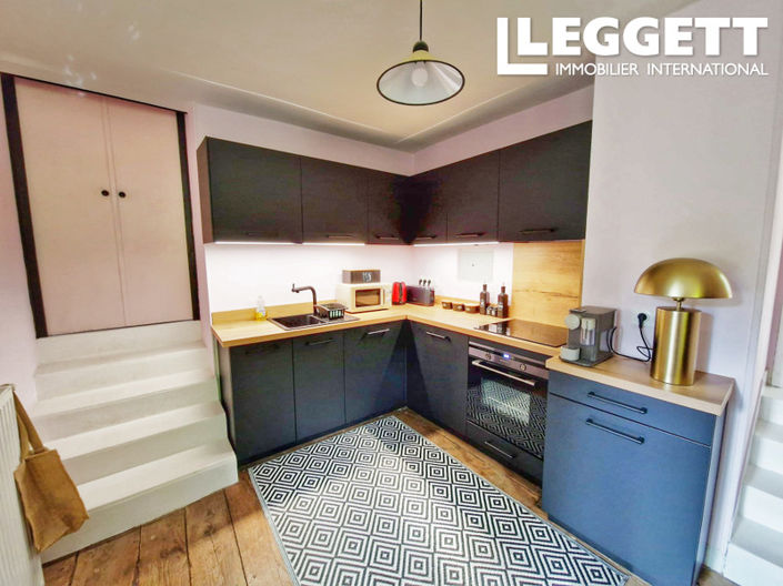 Image No.9-7 Bed House for sale