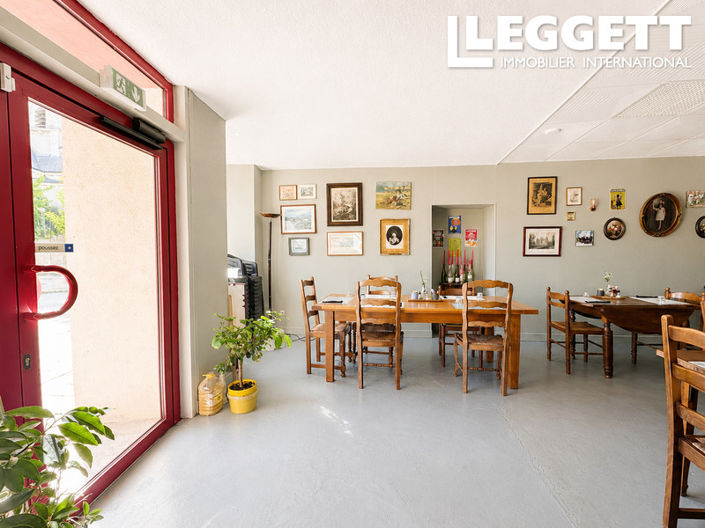Image No.8-Commercial de 1 chambre à vendre à Saint-Gaultier
