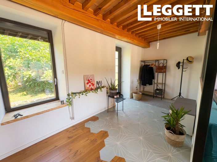 Image No.7-4 Bed House for sale