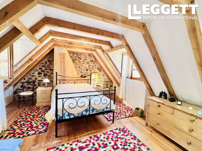 Image No.9-3 Bed House for sale