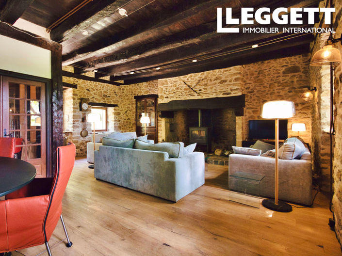 Image No.8-3 Bed House for sale