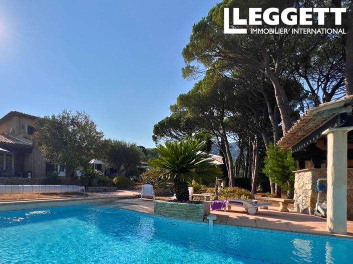 Image No.6-4 Bed House for sale