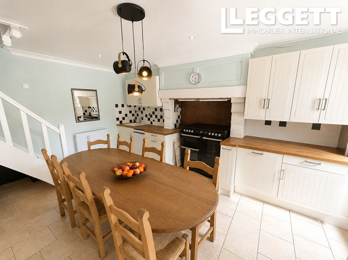 Image No.6-4 Bed House for sale