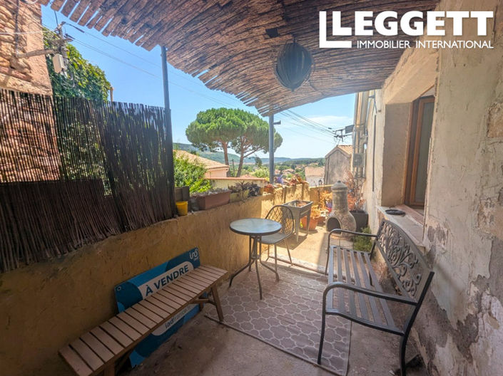 Image No.6-2 Bed House for sale