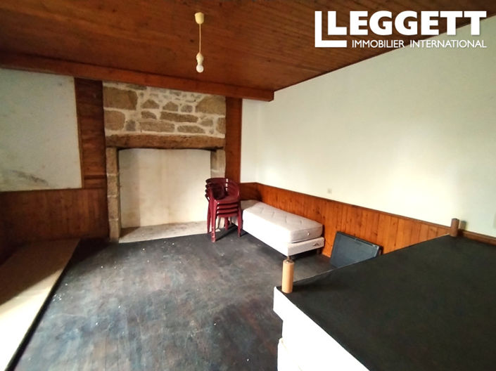 Image No.10-5 Bed Commercial for sale