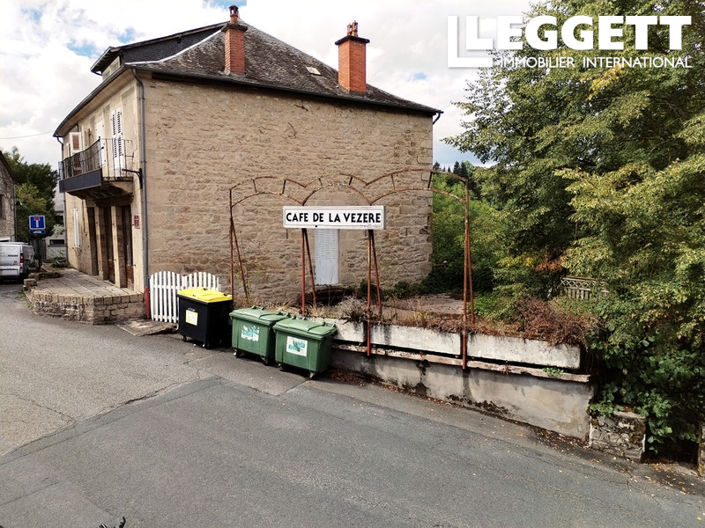 Image No.8-5 Bed Commercial for sale