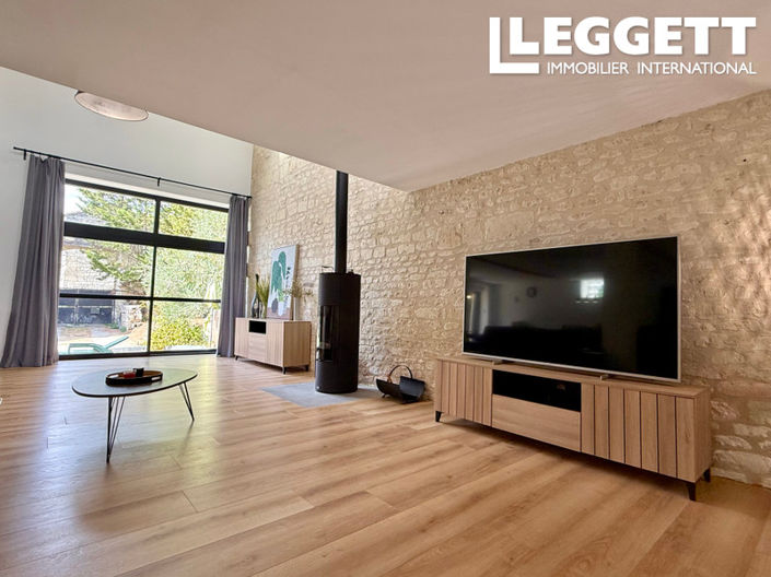 Image No.4-2 Bed House for sale