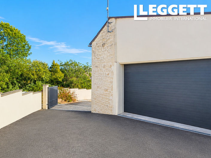 Image No.2-2 Bed House for sale