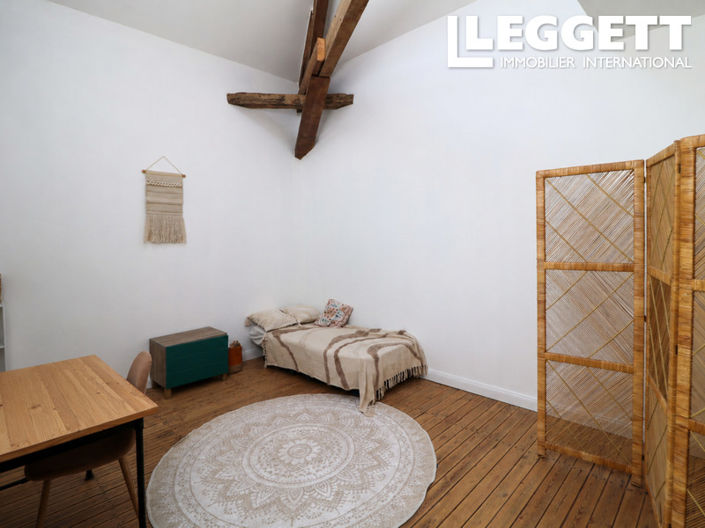 Image No.5-4 Bed House for sale