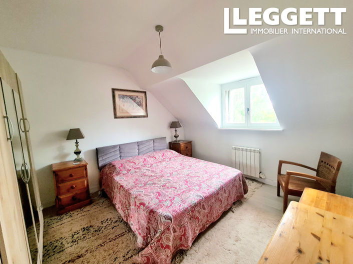 Image No.8-3 Bed House for sale