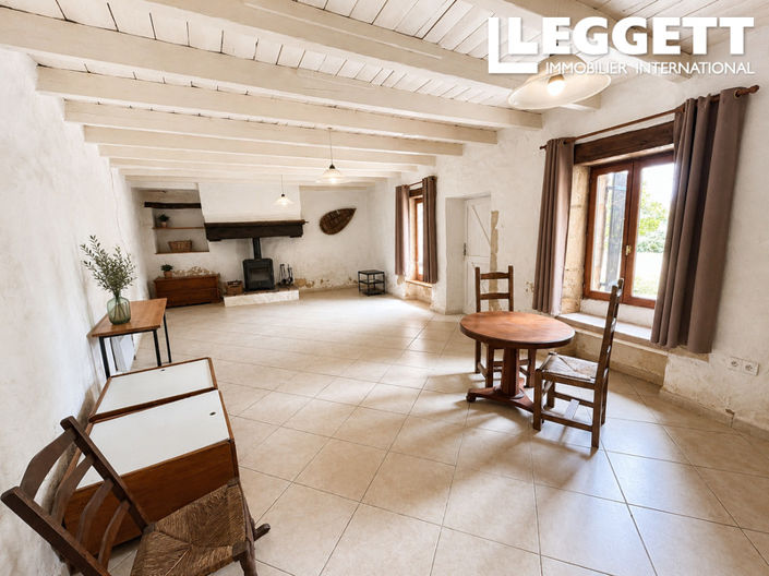 Image No.6-3 Bed House for sale