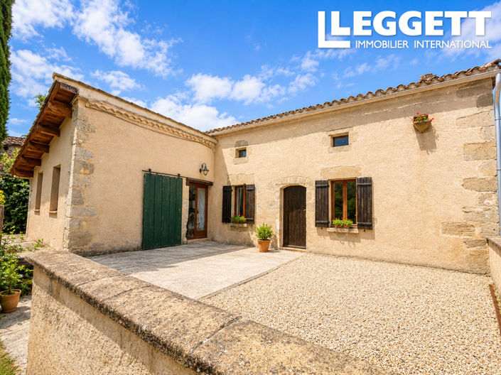 Image No.8-3 Bed House for sale