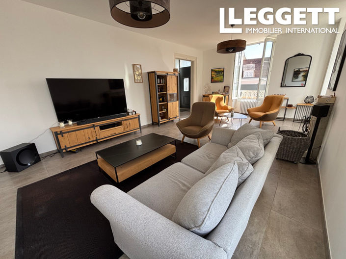 Image No.3-6 Bed House for sale