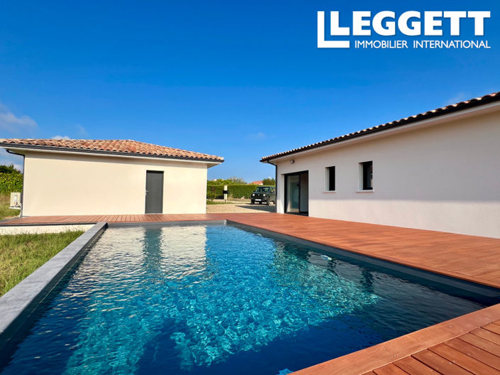 Image No.10-3 Bed House for sale