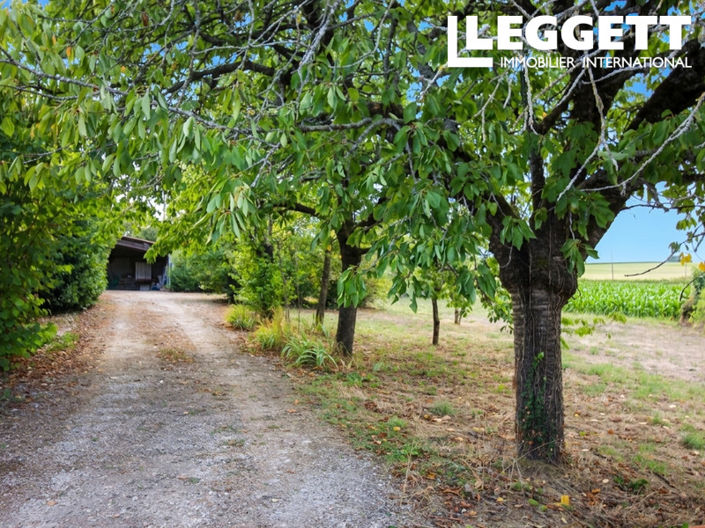Image No.3-4 Bed House for sale