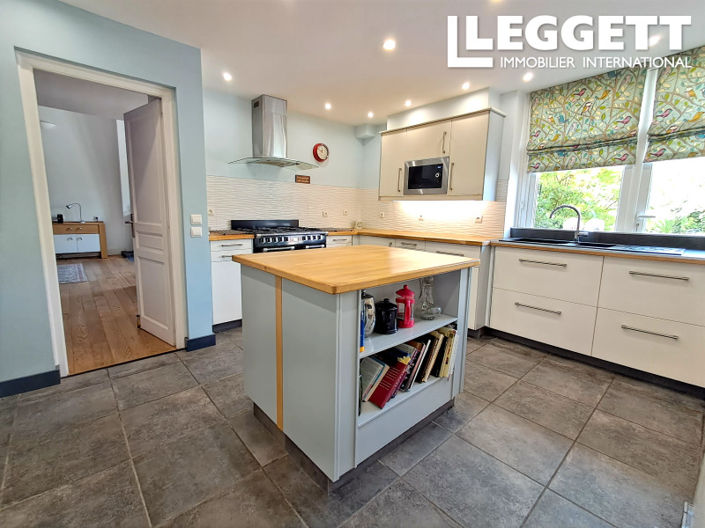 Image No.5-4 Bed House for sale