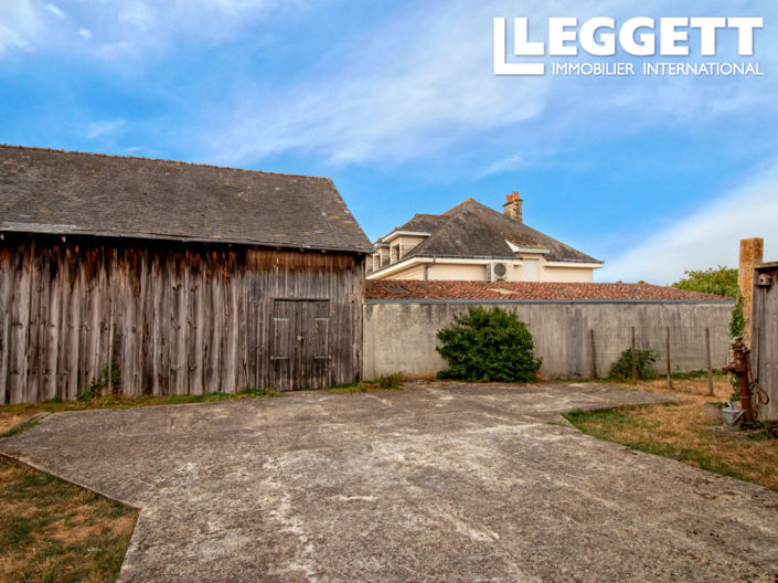 Image No.9-3 Bed House for sale
