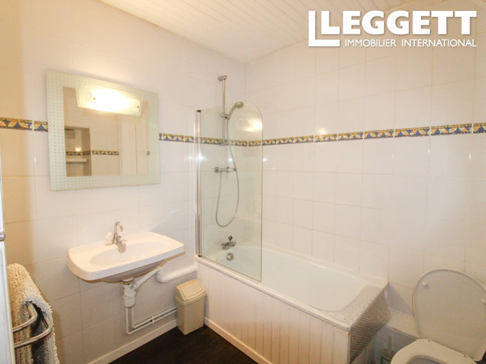 Image No.6-7 Bed House for sale