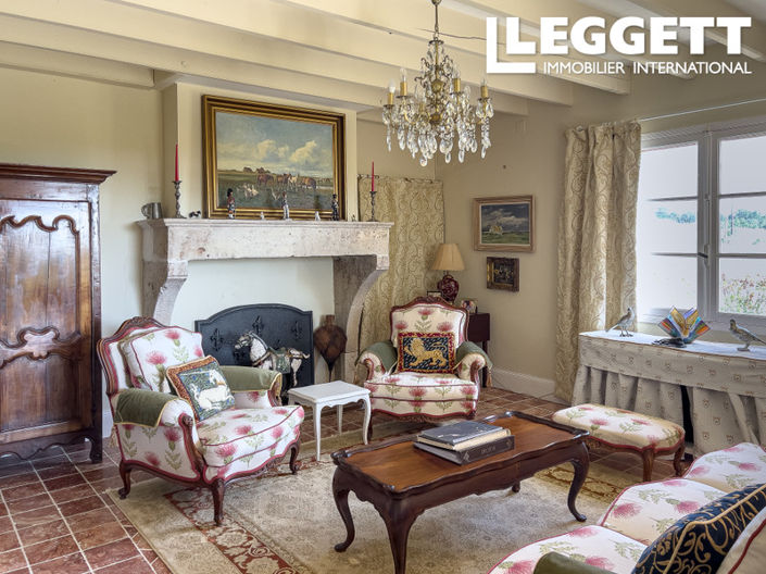 Image No.4-7 Bed House for sale