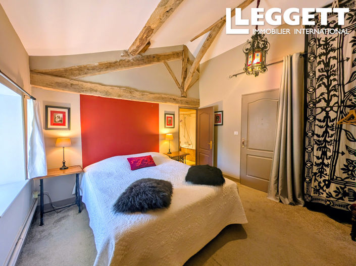 Image No.10-5 Bed House for sale