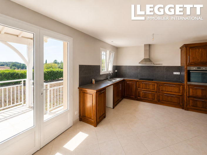 Image No.4-3 Bed House for sale