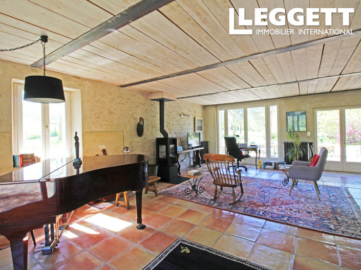 Image No.5-4 Bed House for sale