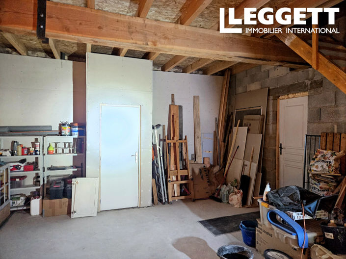 Image No.10-3 Bed House for sale