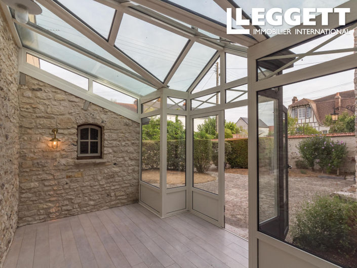 Image No.3-5 Bed House for sale