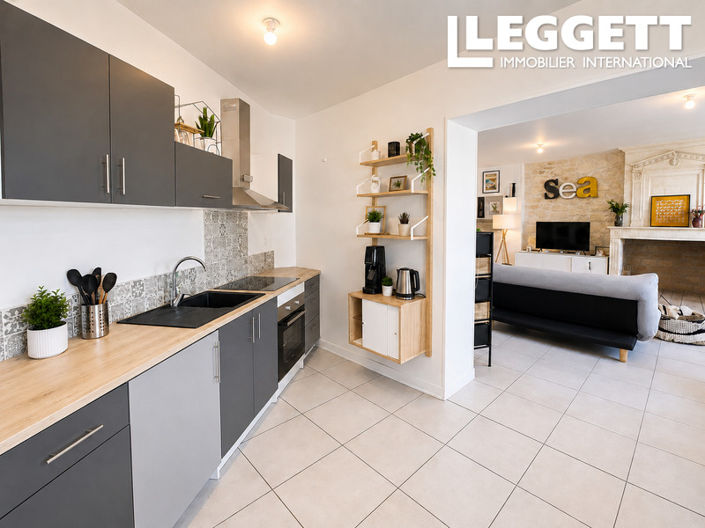Image No.4-2 Bed House for sale