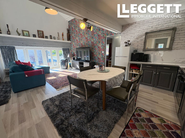 Image No.10-3 Bed House for sale