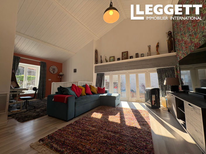 Image No.5-3 Bed House for sale