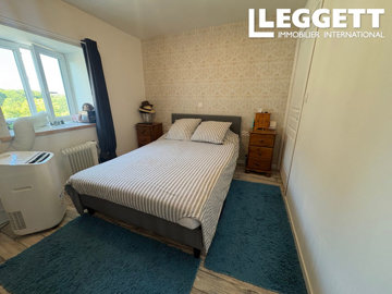 ahr0chm6ly9jzg4uagvzdglhlmltbw8vaw1hz2uvvevom
