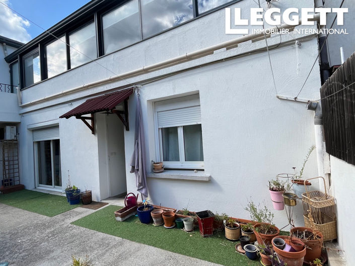 Image No.9-2 Bed House for sale