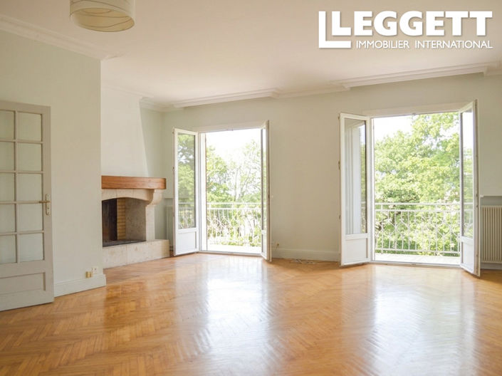 Image No.5-6 Bed House for sale