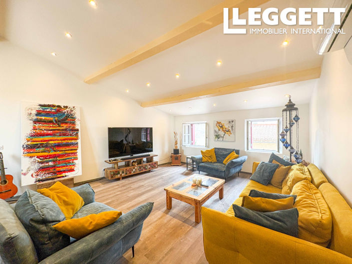 Image No.2-4 Bed House for sale