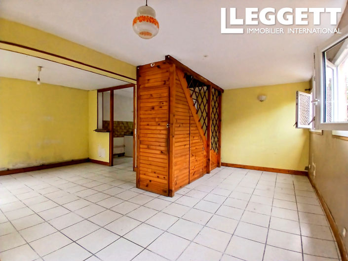 Image No.4-2 Bed House for sale